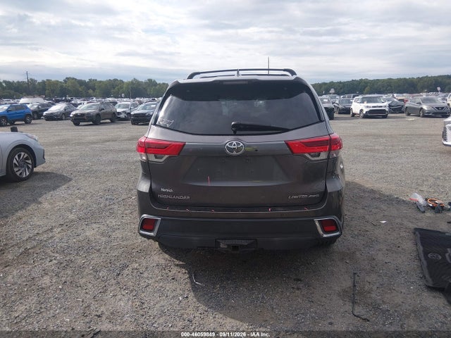 2017 Toyota Highlander Limited მანქანა იყიდება აუქციონზე, vin: 5TDDZRFH6HS410464, აუქციონის ნომერი: 46059849