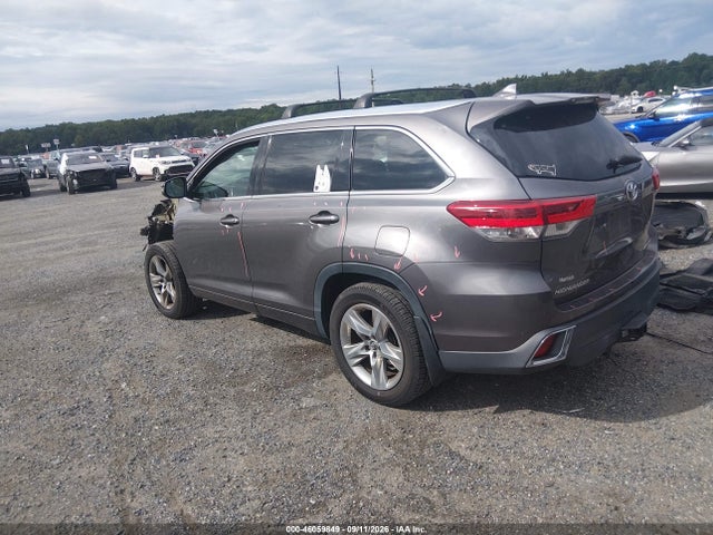 2017 Toyota Highlander Limited მანქანა იყიდება აუქციონზე, vin: 5TDDZRFH6HS410464, აუქციონის ნომერი: 46059849