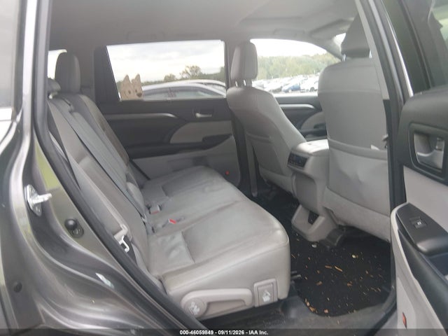 2017 Toyota Highlander Limited მანქანა იყიდება აუქციონზე, vin: 5TDDZRFH6HS410464, აუქციონის ნომერი: 46059849