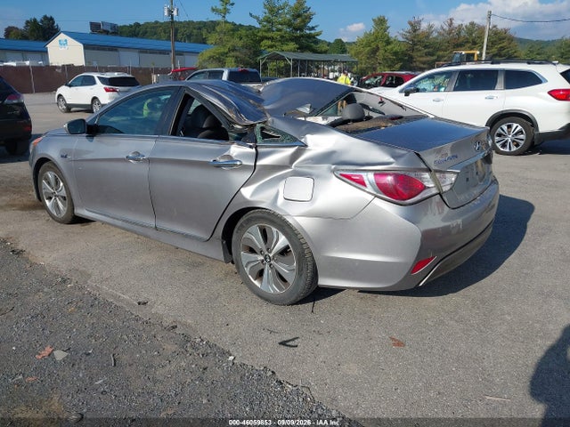 Auction sale of the 2013 Hyundai Sonata Hybrid Limited, vin: KMHEC4A45DA080994, lot number: 46059853