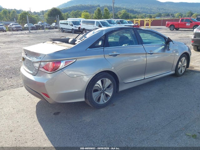Auction sale of the 2013 Hyundai Sonata Hybrid Limited, vin: KMHEC4A45DA080994, lot number: 46059853