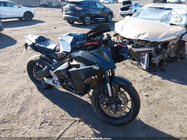 2026 Honda Cbr650 R მანქანა იყიდება აუქციონზე, vin: MLHRH1550T5201007, აუქციონის ნომერი: 46059875