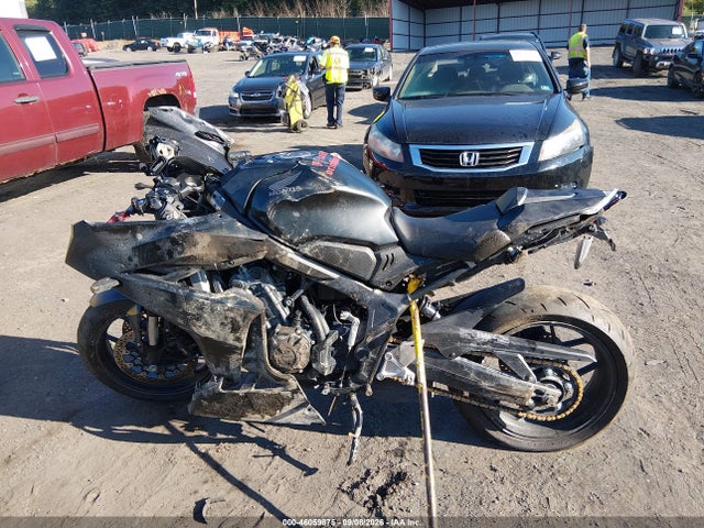2026 Honda Cbr650 R მანქანა იყიდება აუქციონზე, vin: MLHRH1550T5201007, აუქციონის ნომერი: 46059875