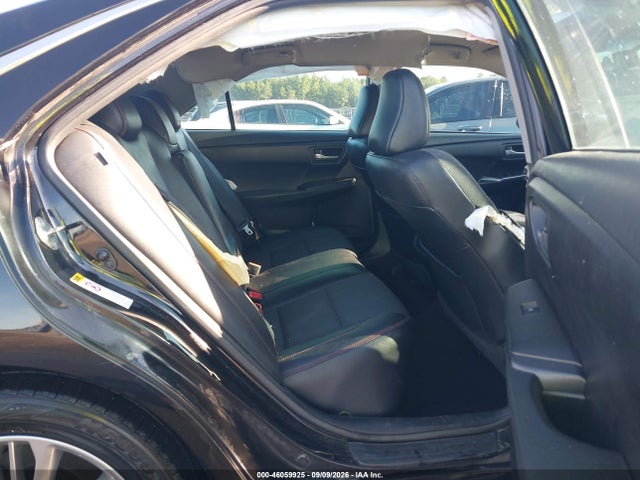 46059925 :رقم المزاد ، 4T1BF1FK5HU334997 vin ، 2017 Toyota Camry Se مزاد بيع