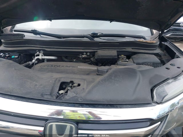 2016 Honda Pilot Touring მანქანა იყიდება აუქციონზე, vin: 5FNYF6H97GB100177, აუქციონის ნომერი: 46059980