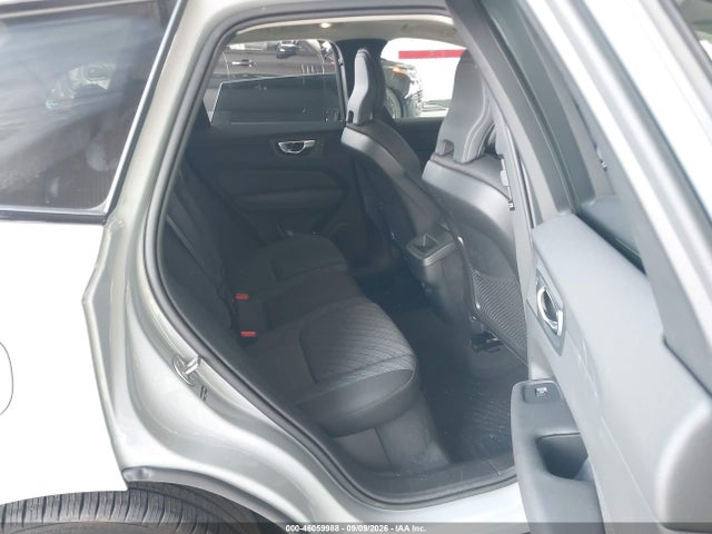 46059988 :رقم المزاد ، YV4M12RJ5S1178633 vin ، 2025 Volvo Xc60 B5 Core مزاد بيع