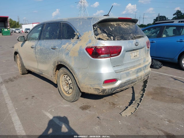 46060037 :رقم المزاد ، 5XYPG4A54KG493271 vin ، 2019 Kia Sorento 3.3l Lx مزاد بيع