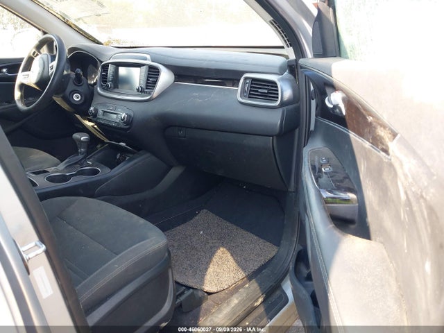 46060037 :رقم المزاد ، 5XYPG4A54KG493271 vin ، 2019 Kia Sorento 3.3l Lx مزاد بيع
