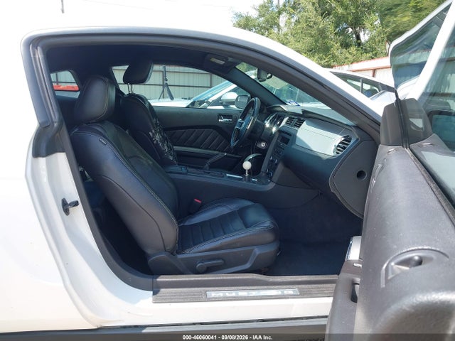 46060041 :رقم المزاد ، 1ZVBP8CF4B5110698 vin ، 2011 Ford Mustang Gt Premium مزاد بيع
