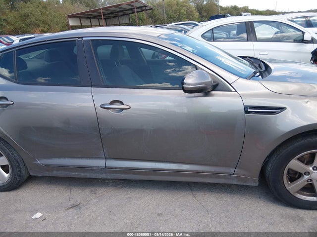 Auction sale of the 2015 Kia Optima Lx, vin: 5XXGM4A70FG502441, lot number: 46060081