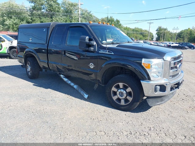 2011 Ford F-350 Lariat მანქანა იყიდება აუქციონზე, vin: 1FT8X3BT6BEC60111, აუქციონის ნომერი: 46060087