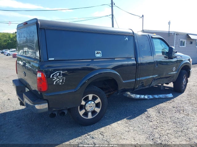 2011 Ford F-350 Lariat მანქანა იყიდება აუქციონზე, vin: 1FT8X3BT6BEC60111, აუქციონის ნომერი: 46060087