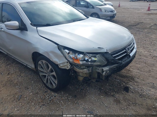 2015 Honda Accord Sport მანქანა იყიდება აუქციონზე, vin: 1HGCR2F52FA131615, აუქციონის ნომერი: 46060115