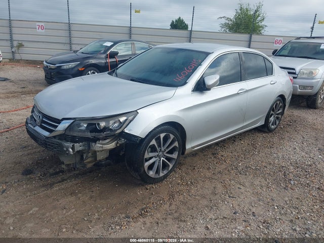 2015 Honda Accord Sport მანქანა იყიდება აუქციონზე, vin: 1HGCR2F52FA131615, აუქციონის ნომერი: 46060115