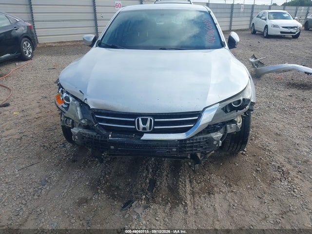2015 Honda Accord Sport მანქანა იყიდება აუქციონზე, vin: 1HGCR2F52FA131615, აუქციონის ნომერი: 46060115
