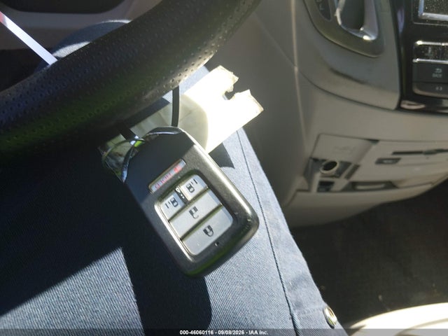 Продаж на аукціоні авто 2016 Honda Odyssey Se, vin: 5FNRL5H33GB084790, номер лоту: 46060116