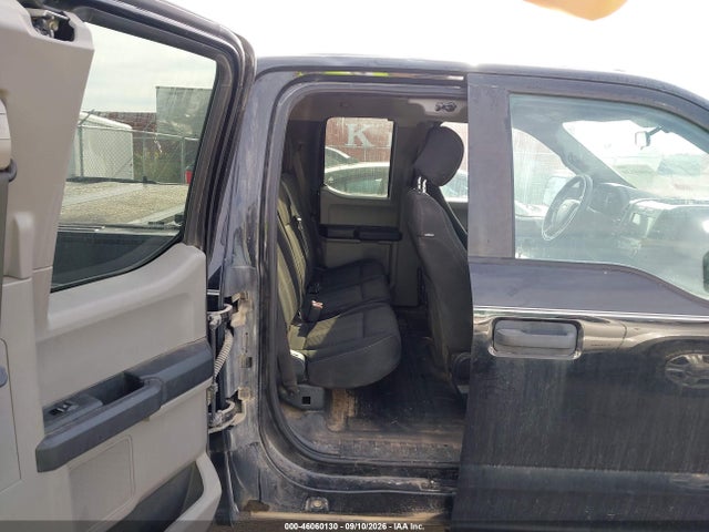 46060130 :رقم المزاد ، 1FTEX1EP1HFB65075 vin ، 2017 Ford F-150 Xl مزاد بيع