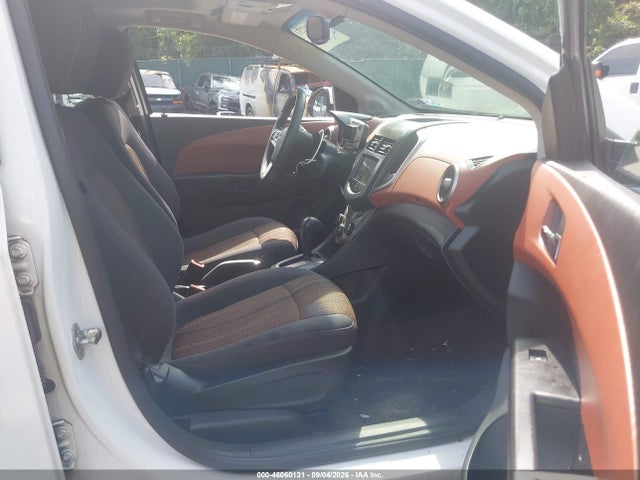 Aukcja sprzedaży 2014 Chevrolet Sonic Lt Auto, vin: 1G1JC6SB9E4125603, numer aukcji: 46060131