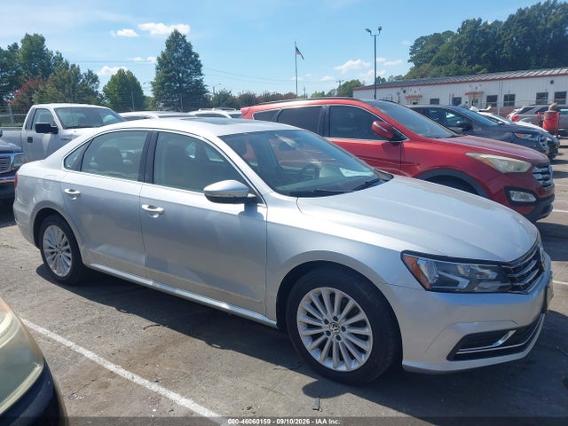 2017 Volkswagen Passat 1.8t Se მანქანა იყიდება აუქციონზე, vin: 1VWBT7A37HC066649, აუქციონის ნომერი: 46060159