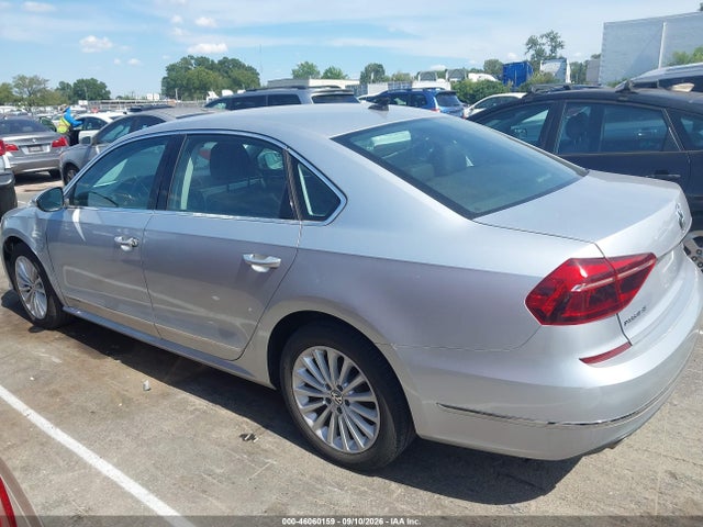 2017 Volkswagen Passat 1.8t Se მანქანა იყიდება აუქციონზე, vin: 1VWBT7A37HC066649, აუქციონის ნომერი: 46060159