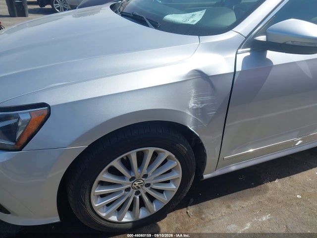 2017 Volkswagen Passat 1.8t Se მანქანა იყიდება აუქციონზე, vin: 1VWBT7A37HC066649, აუქციონის ნომერი: 46060159