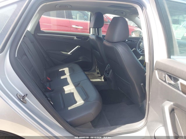 2017 Volkswagen Passat 1.8t Se მანქანა იყიდება აუქციონზე, vin: 1VWBT7A37HC066649, აუქციონის ნომერი: 46060159