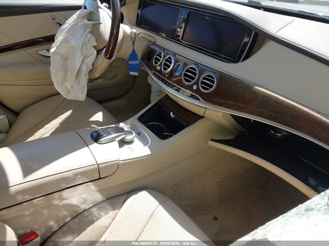 2015 Mercedes-benz S 550 4matic მანქანა იყიდება აუქციონზე, vin: WDDUG8FBXFA098578, აუქციონის ნომერი: 46060178