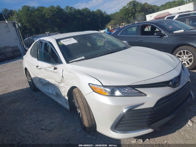 46060221 :رقم المزاد ، 4T1F31AK2NU580838 vin ، 2022 Toyota Camry Xle Hybrid مزاد بيع