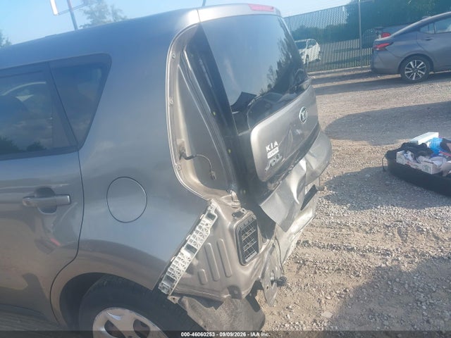 Продаж на аукціоні авто 2015 Kia Soul, vin: KNDJN2A25F7227914, номер лоту: 46060253