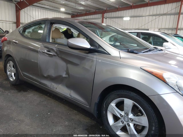 46060259 :رقم المزاد ، 5NPDH4AEXDH196789 vin ، 2013 Hyundai Elantra Gls مزاد بيع