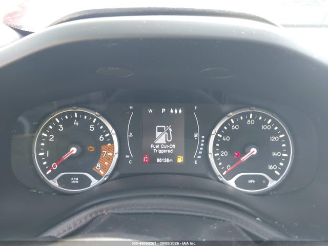 46060261 :رقم المزاد ، ZACNJBBB4KPJ87332 vin ، 2019 Jeep Renegade Altitude 4x4 مزاد بيع