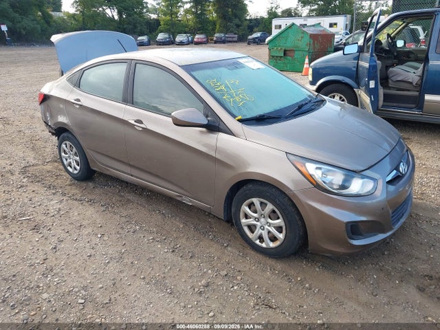 Aukcja sprzedaży 2014 Hyundai Accent Gls, vin: KMHCT4AE1EU685692, numer aukcji: 46060288