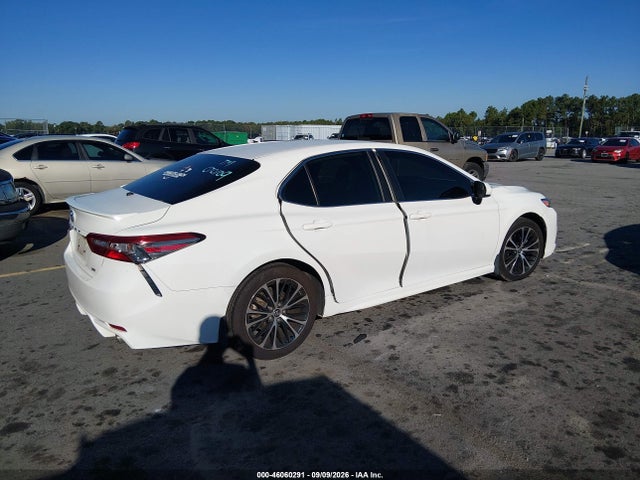 46060291 :رقم المزاد ، JTNB11HK0J3070109 vin ، 2018 Toyota Camry Se مزاد بيع