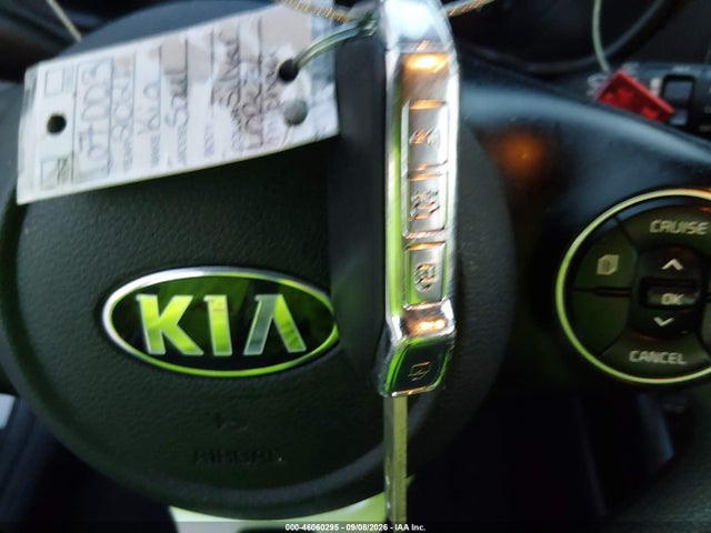 KNDJ23AU5M7770600 KIA SOUL S