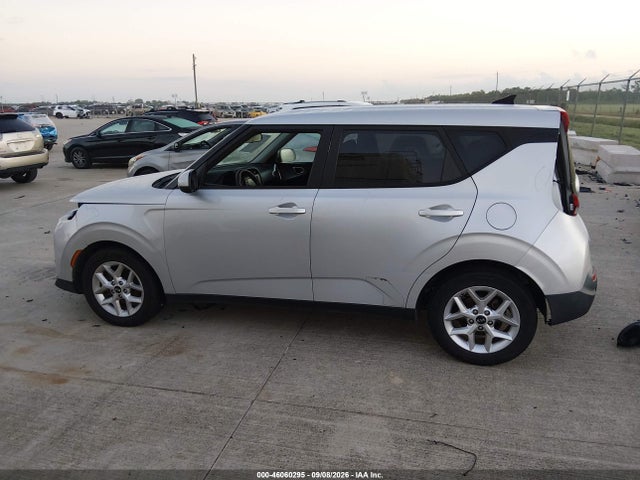 KNDJ23AU5M7770600 KIA SOUL S