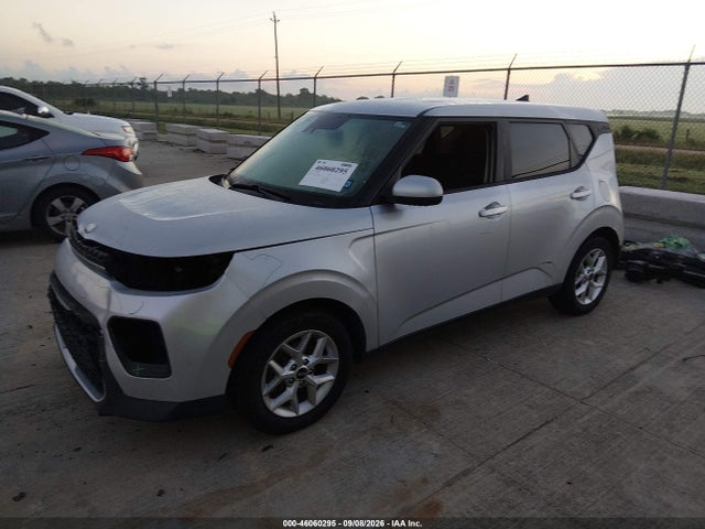 KNDJ23AU5M7770600 KIA SOUL S