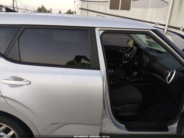 KNDJ23AU5M7770600 KIA SOUL S