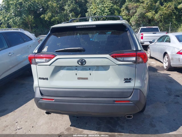 46060326 :رقم المزاد ، 2T3P1RFV4MW230127 vin ، 2021 Toyota Rav4 Xle مزاد بيع