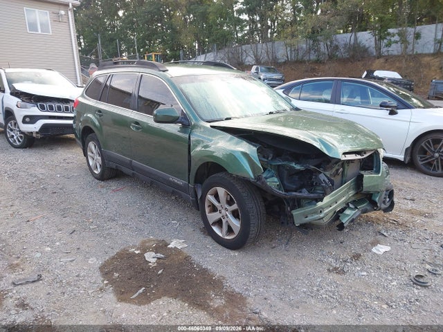 46060349 :رقم المزاد ، 4S4BRCCC2D3275228 vin ، 2013 Subaru Outback 2.5i Premium مزاد بيع
