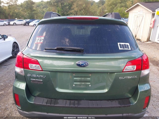 46060349 :رقم المزاد ، 4S4BRCCC2D3275228 vin ، 2013 Subaru Outback 2.5i Premium مزاد بيع