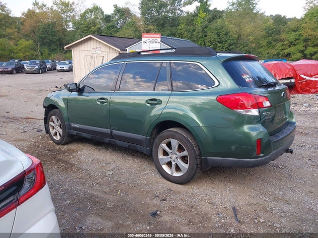 46060349 :رقم المزاد ، 4S4BRCCC2D3275228 vin ، 2013 Subaru Outback 2.5i Premium مزاد بيع