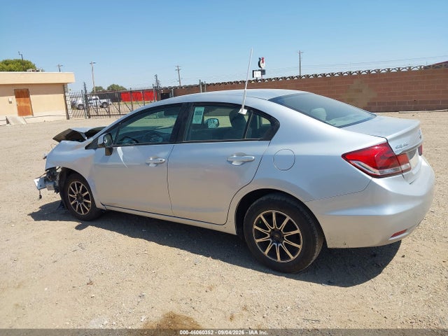 Продаж на аукціоні авто 2013 Honda Civic Lx, vin: 2HGFB2F58DH541643, номер лоту: 46060352