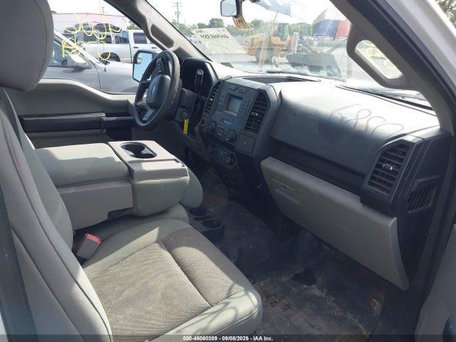 46060389 :رقم المزاد ، 1FTMF1CBXJFD18385 vin ، 2018 Ford F-150 Xl مزاد بيع