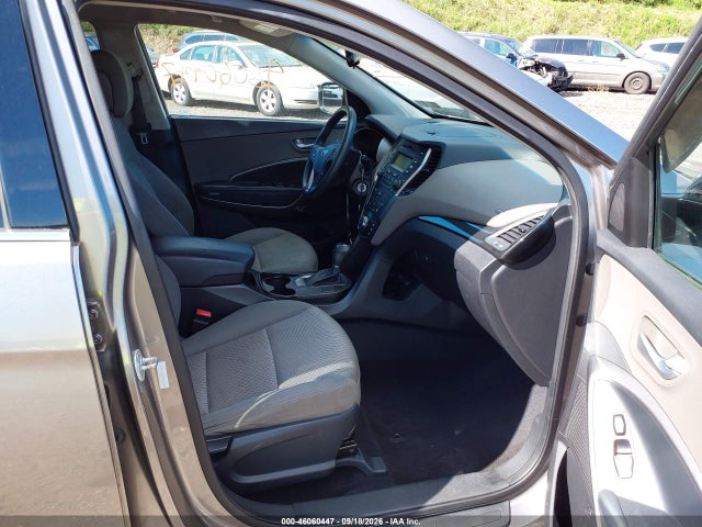 Продаж на аукціоні авто 2014 Hyundai Santa Fe Sport 2.4l, vin: 5XYZTDLB0EG131692, номер лоту: 46060447