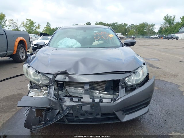 2018 Honda Civic Lx მანქანა იყიდება აუქციონზე, vin: 19XFC2F51JE013476, აუქციონის ნომერი: 46060453