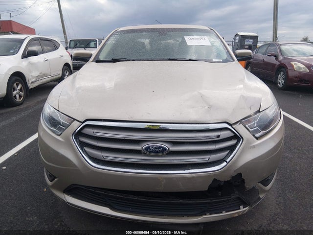 46060454 :رقم المزاد ، 1FAHP2E81HG105180 vin ، 2017 Ford Taurus Sel مزاد بيع