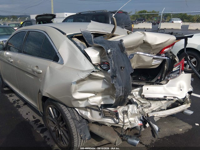 46060454 :رقم المزاد ، 1FAHP2E81HG105180 vin ، 2017 Ford Taurus Sel مزاد بيع