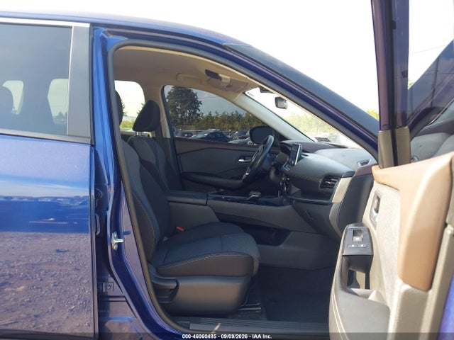 46060485 :رقم المزاد ، 5N1BT3BA4PC896749 vin ، 2023 Nissan Rogue Sv Fwd مزاد بيع