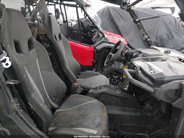 46060524 :رقم المزاد ، 3JB1TAX4XNK000679 vin ، 2022 Can-am Maverick Sport Dps 1000r مزاد بيع