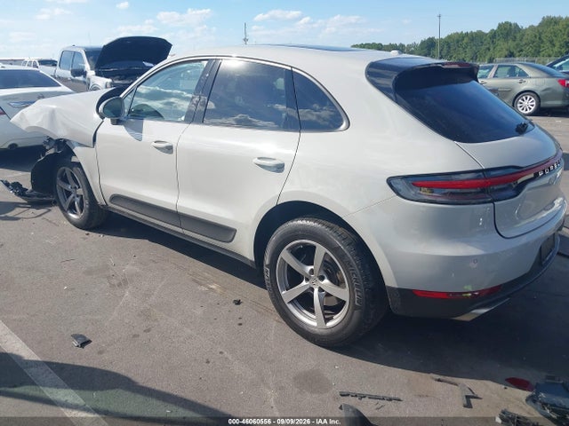 46060556 :رقم المزاد ، WP1AA2A52MLB12681 vin ، 2021 Porsche Macan مزاد بيع